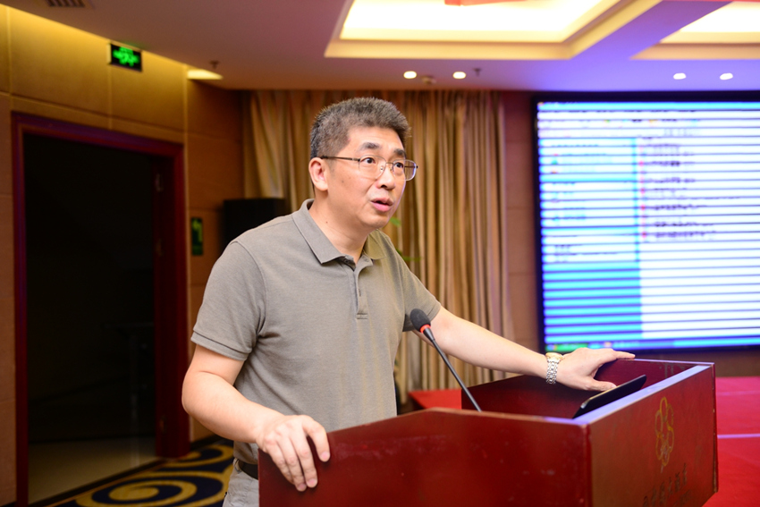 银河娱乐
党委书记、董事长揭小健讲话_副本.jpg