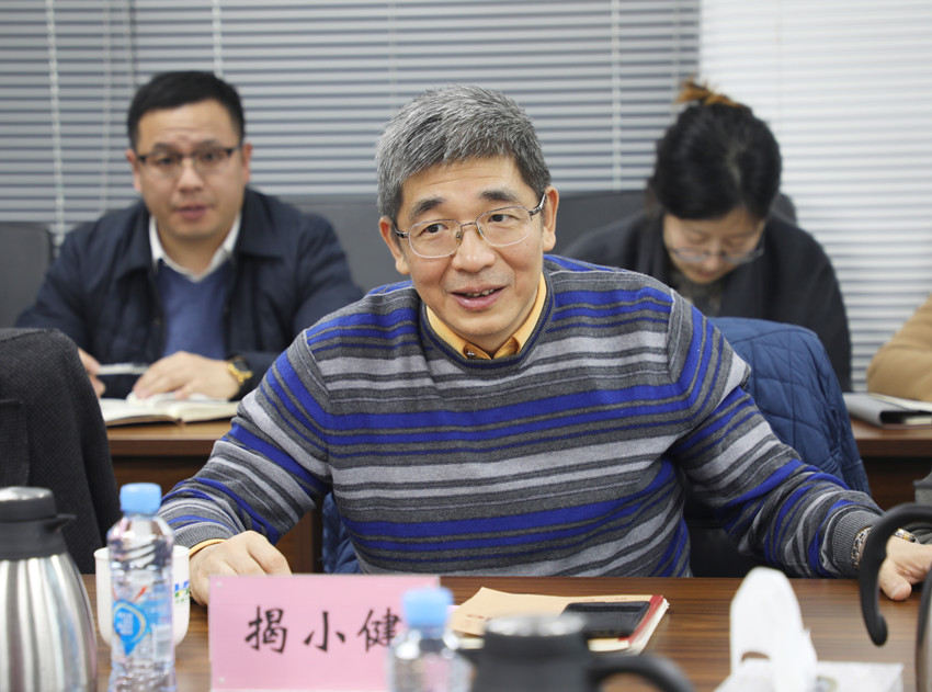 银河娱乐
党委书记、董事长揭小健讲话_副本.jpg