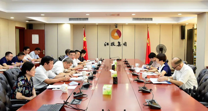 卢小青到银河娱乐
调研指导.jpg